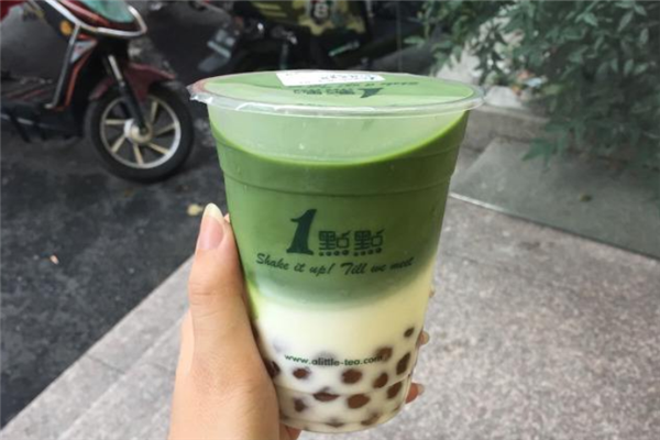 一点点奶茶产品图